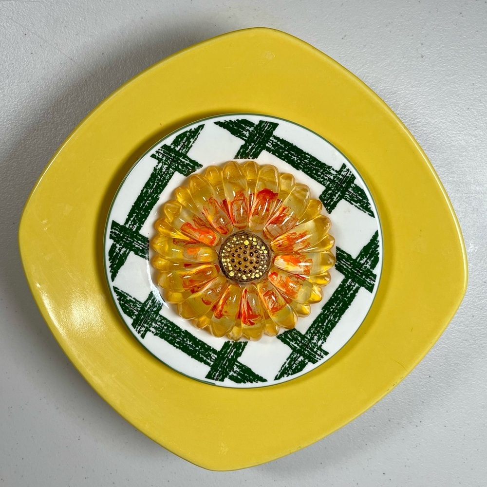 Sunflower Glass Art Garden Plate- 10 inch